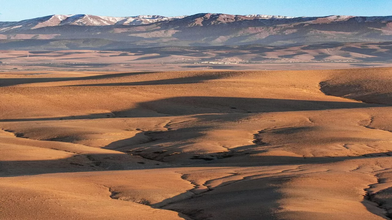 2-Day Private Sahara Desert Tour from Marrakech to Agafay with Camel Ride & Camp